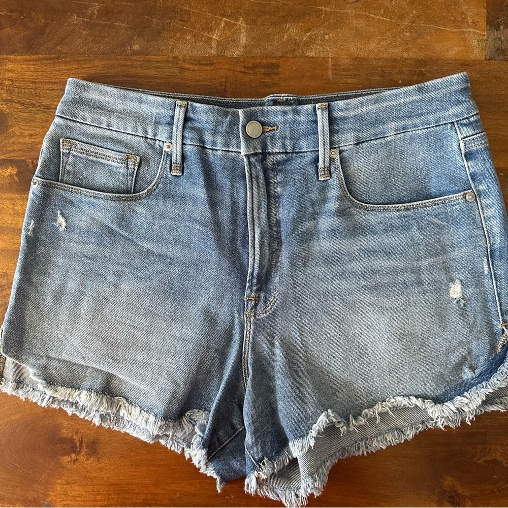 Good American Denim Blue Women's Shorts size 12/31